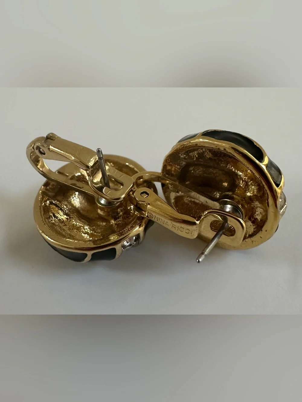 Nina Ricci Rhinestone Gold w/ Black Enamel Round Clip Pierced Earrings